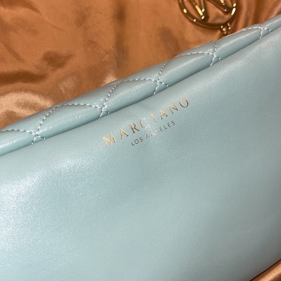 Marciano fanny bag - Picture 4 of 7